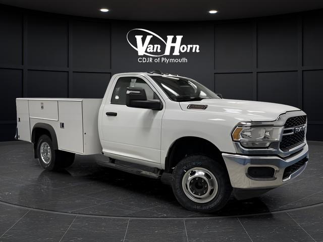 2024 RAM Ram 3500 Chassis Cab RAM 3500 TRADESMAN CHASSIS REGULAR CAB 4X4 60 CA