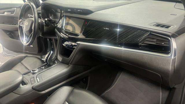 2022 Cadillac XT6 AWD Premium Luxury