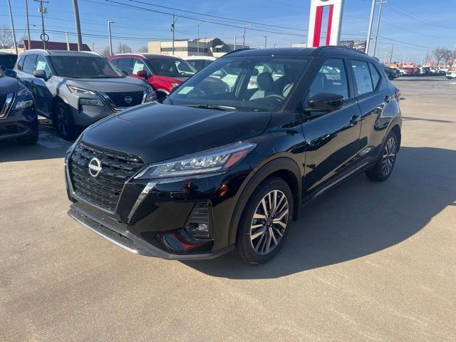 2024 Nissan Kicks SR Xtronic CVT
