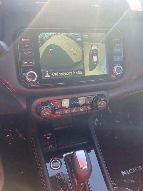 2024 Nissan Kicks SR Xtronic CVT