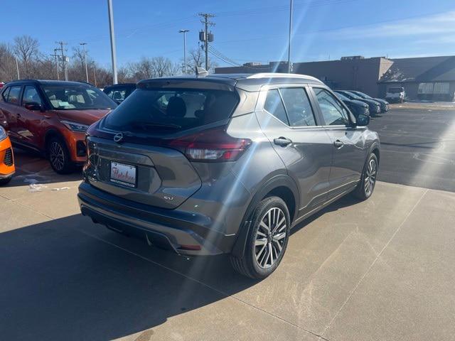 2024 Nissan Kicks SV Xtronic CVT