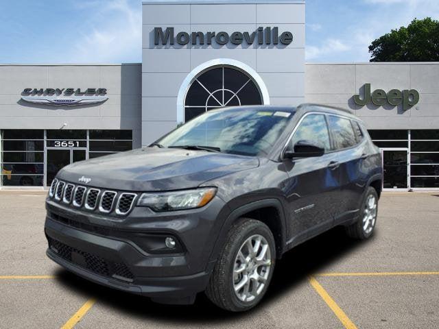 2024 Jeep Compass COMPASS LATITUDE LUX 4X4