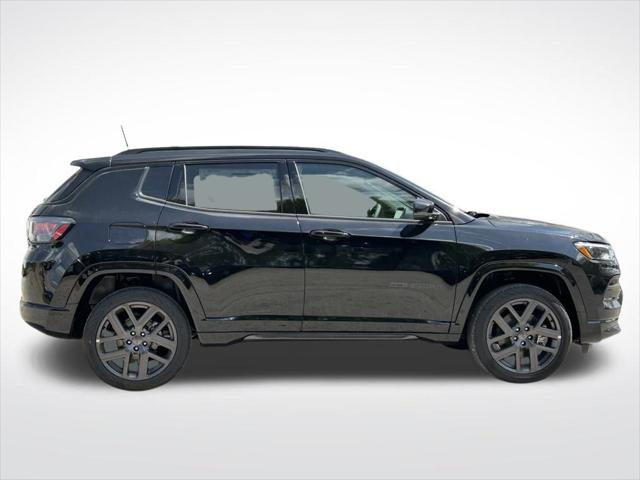 2024 Jeep Compass COMPASS LIMITED 4X4