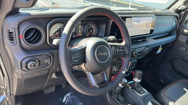 2024 Jeep Gladiator GLADIATOR RUBICON X 4X4