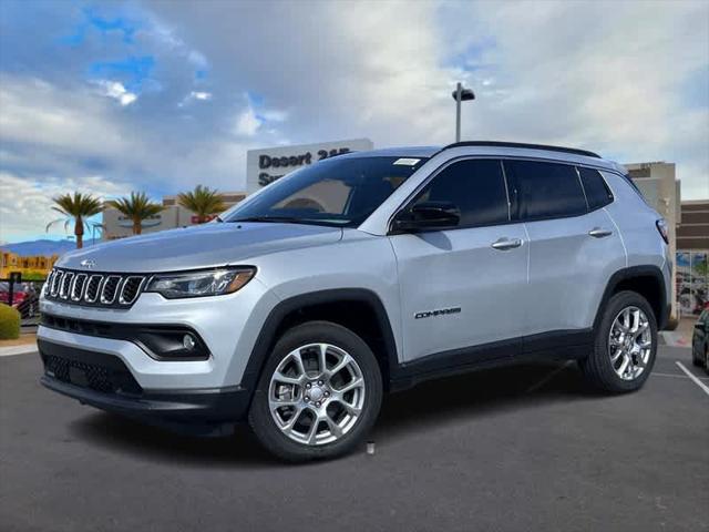 2024 Jeep Compass COMPASS LATITUDE LUX 4X4