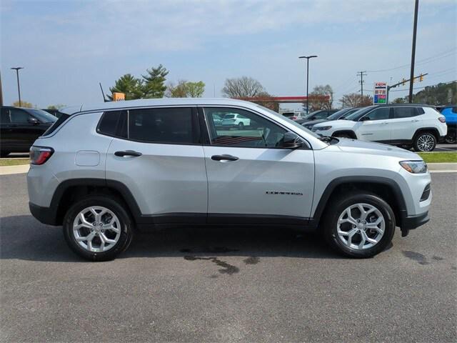 2024 Jeep Compass COMPASS SPORT 4X4