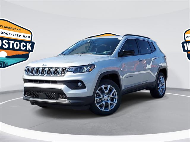 2024 Jeep Compass COMPASS LATITUDE LUX 4X4