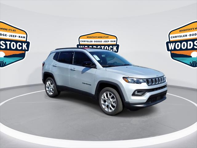 2024 Jeep Compass COMPASS LATITUDE LUX 4X4