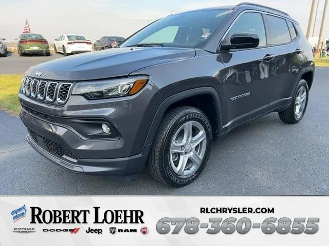 2024 Jeep Compass COMPASS LATITUDE 4X4