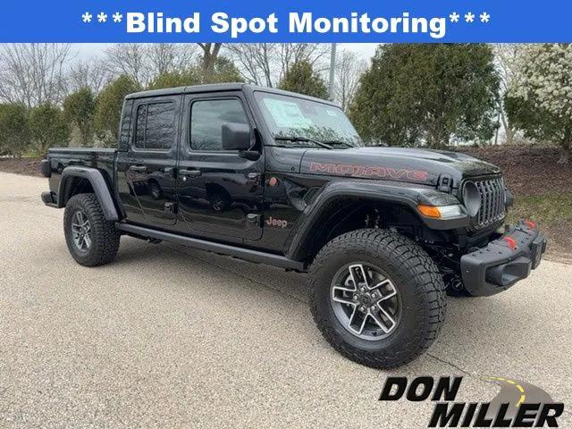 2024 Jeep Gladiator GLADIATOR MOJAVE X 4X4