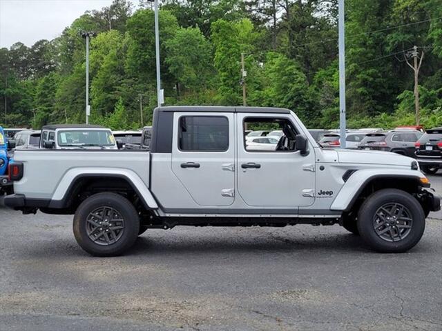 2024 Jeep Gladiator GLADIATOR SPORT S 4X4