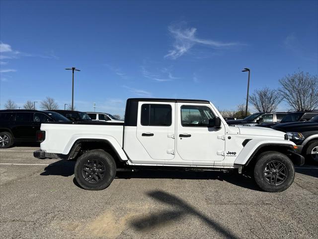 2024 Jeep Gladiator GLADIATOR SPORT S 4X4