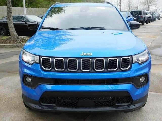 2024 Jeep Compass COMPASS LATITUDE 4X4