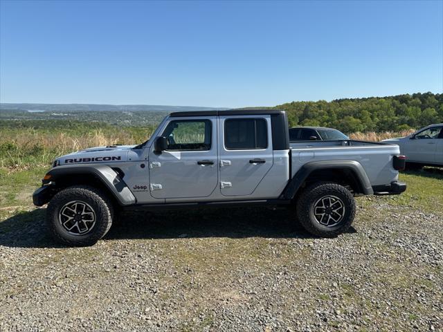 2024 Jeep Gladiator GLADIATOR RUBICON 4X4