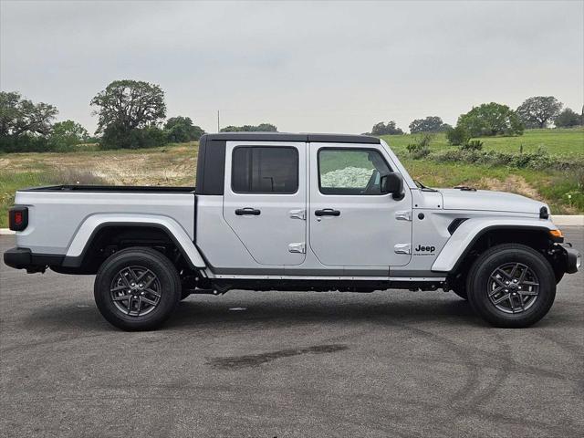 2024 Jeep Gladiator GLADIATOR SPORT S 4X4