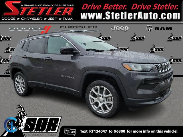 2024 Jeep Compass COMPASS LATITUDE LUX 4X4