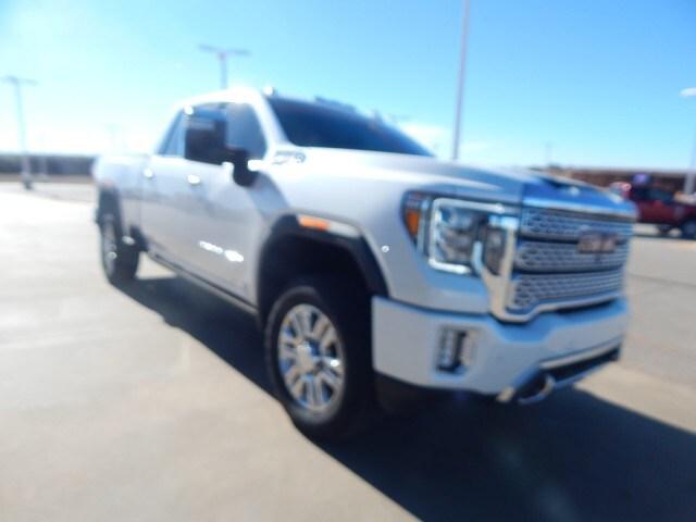 2023 GMC Sierra 2500HD 4WD Crew Cab Standard Bed Denali