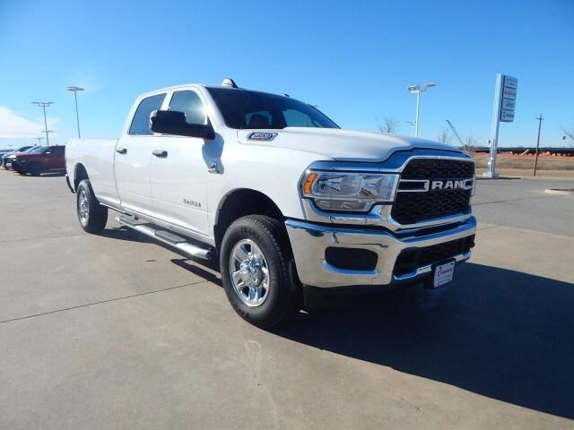 2022 RAM 3500 Tradesman Crew Cab 4x4 8 Box