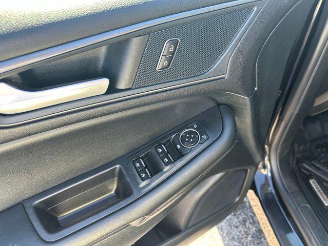 2024 Ford Edge SE