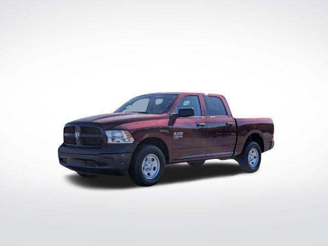 2024 RAM Ram 1500 Classic RAM 1500 CLASSIC TRADESMAN CREW CAB 4X4 57 BOX