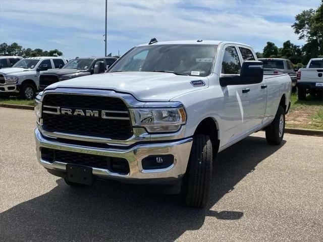 2024 RAM Ram 2500 RAM 2500 TRADESMAN CREW CAB 4X4 8 BOX