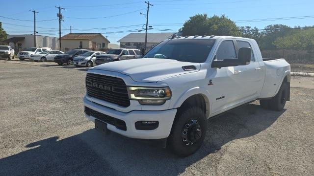 2020 Ram 3500 Laramie Mega Cab 4x4 64 Box