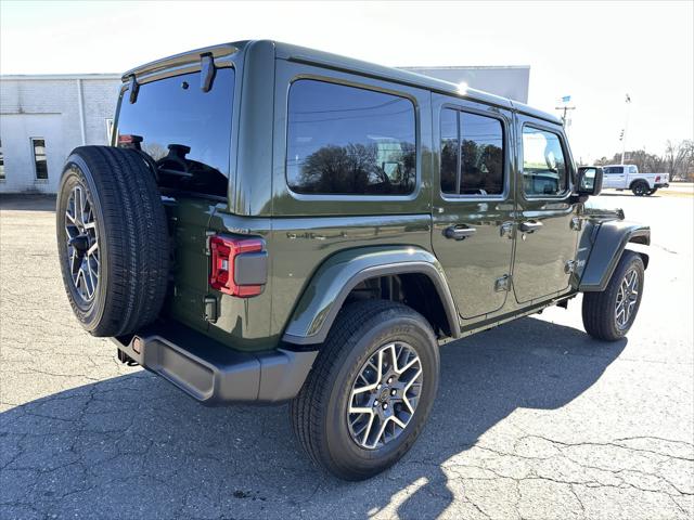 2024 Jeep Wrangler WRANGLER 4-DOOR SAHARA