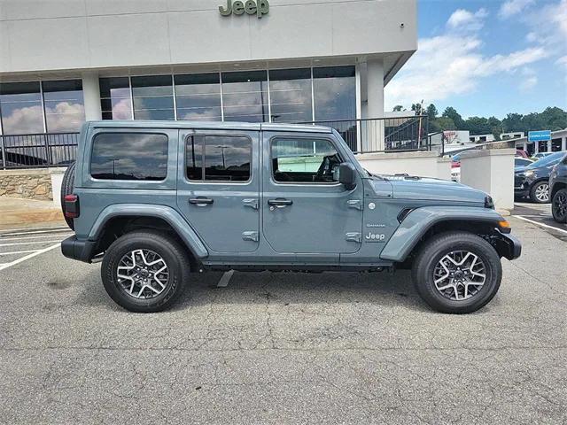 2024 Jeep Wrangler WRANGLER 4-DOOR SAHARA