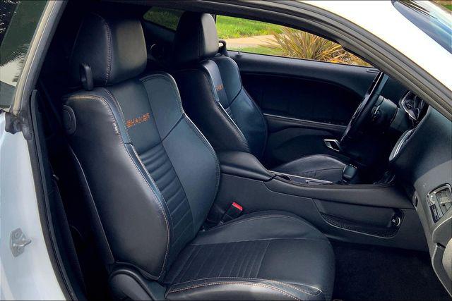2016 Dodge Challenger R/T Plus Shaker