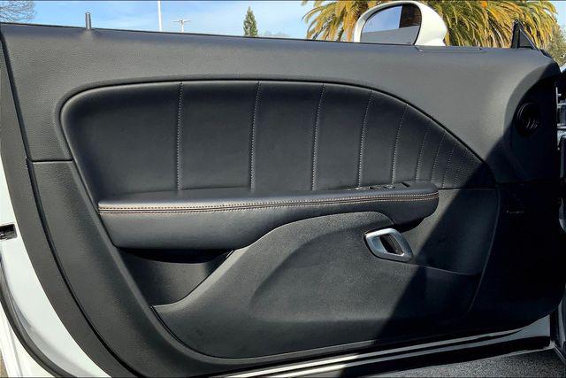 2016 Dodge Challenger R/T Plus Shaker