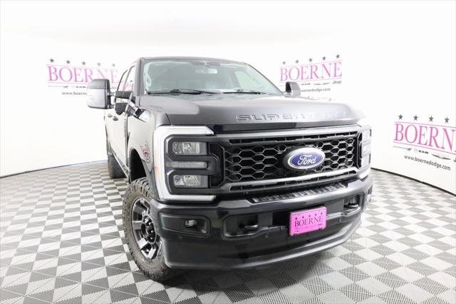 2023 Ford F-250 LARIAT