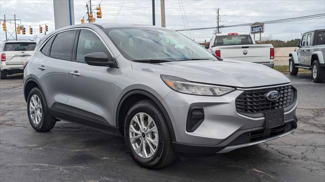 New 2024 Ford Escape Active FWD Ratings, Pricing, Reviews & Awards