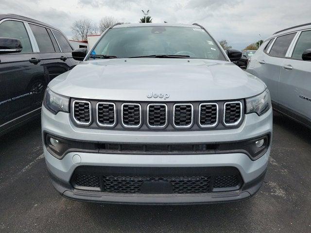 2024 Jeep Compass COMPASS LATITUDE LUX 4X4