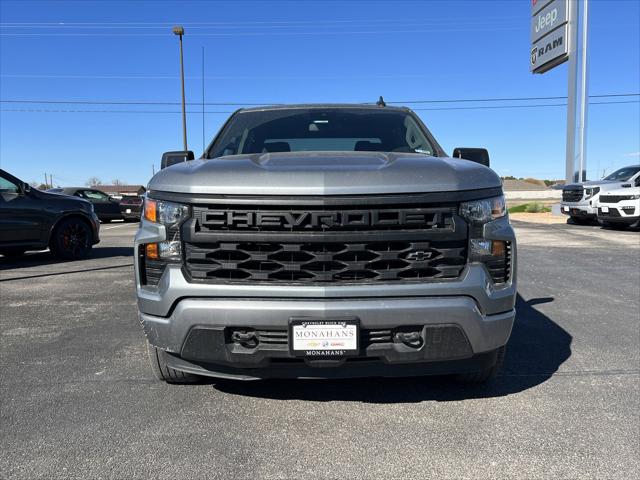 2023 Chevrolet Silverado 1500 2WD Crew Cab Short Bed Custom