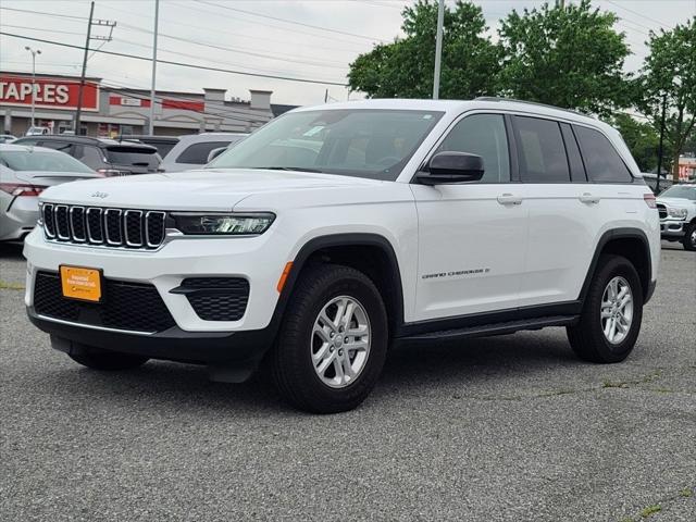 2023 Jeep Grand Cherokee Laredo 4x4