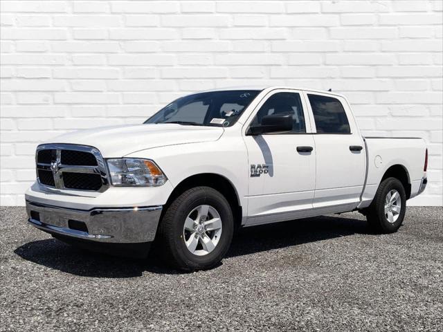 2024 RAM Ram 1500 Classic RAM 1500 CLASSIC TRADESMAN CREW CAB 4X2 57 BOX