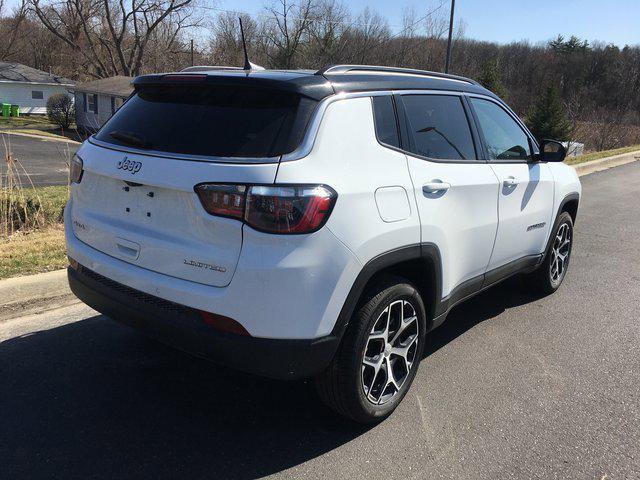 2024 Jeep Compass COMPASS LIMITED 4X4