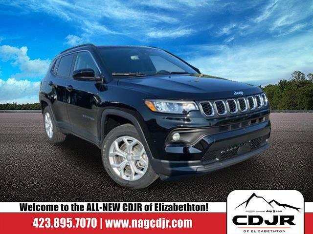 2024 Jeep Compass COMPASS LATITUDE 4X4