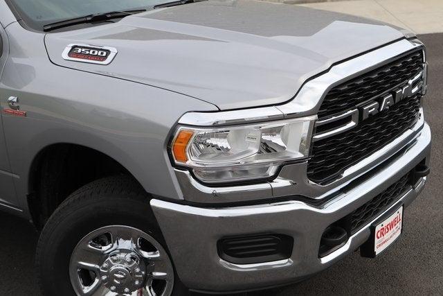 2024 RAM Ram 3500 RAM 3500 TRADESMAN CREW CAB 4X4 8 BOX