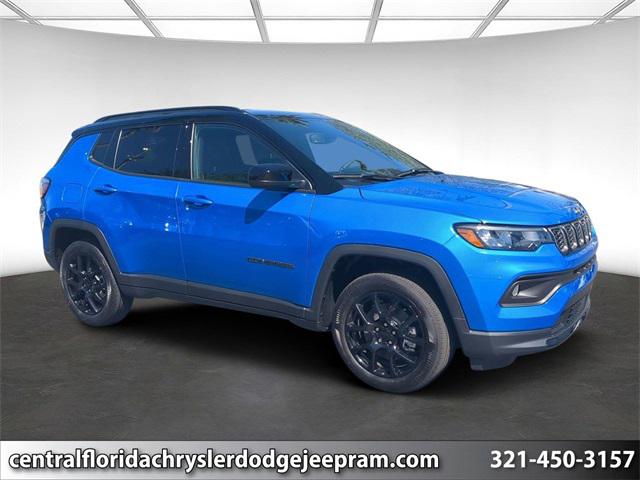 2024 Jeep Compass COMPASS LATITUDE 4X4