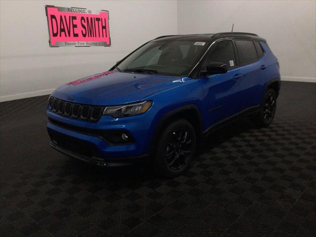 2024 Jeep Compass COMPASS LATITUDE 4X4