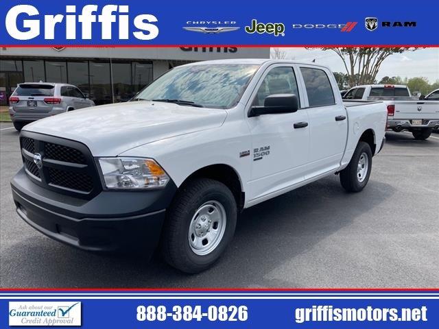 2024 RAM Ram 1500 Classic RAM 1500 CLASSIC TRADESMAN CREW CAB 4X4 57 BOX