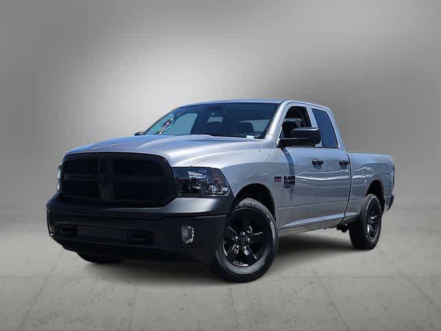 2024 RAM Ram 1500 Classic RAM 1500 CLASSIC TRADESMAN QUAD CAB 4X4 64 BOX