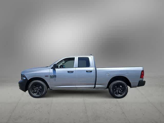 2024 RAM Ram 1500 Classic RAM 1500 CLASSIC TRADESMAN QUAD CAB 4X4 64 BOX