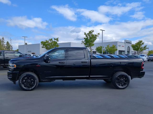 2024 RAM Ram 3500 RAM 3500 LARAMIE CREW CAB 4X4 8 BOX