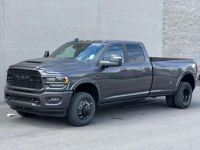 2024 RAM Ram 3500 RAM 3500 LIMITED CREW CAB 4X4 8 BOX