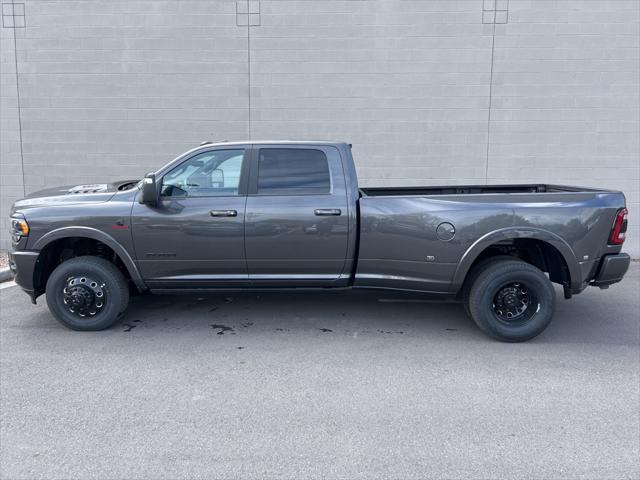 2024 RAM Ram 3500 RAM 3500 LIMITED CREW CAB 4X4 8 BOX