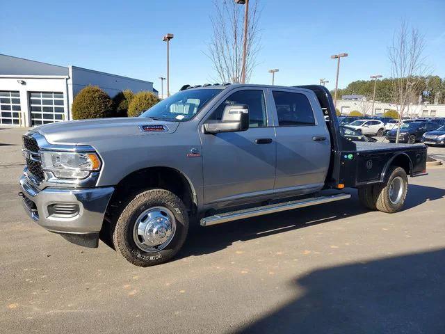 2024 RAM Ram 3500 RAM 3500 TRADESMAN CREW CAB 4X4 8 BOX