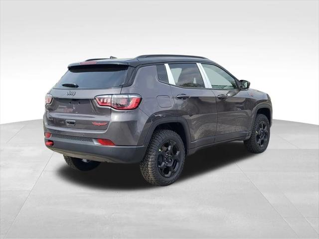 2024 Jeep Compass COMPASS TRAILHAWK 4X4