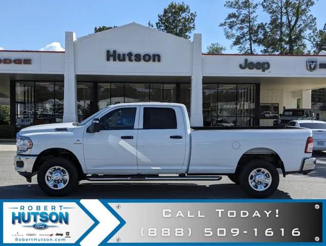 2024 RAM Ram 3500 RAM 3500 TRADESMAN CREW CAB 4X4 8 BOX